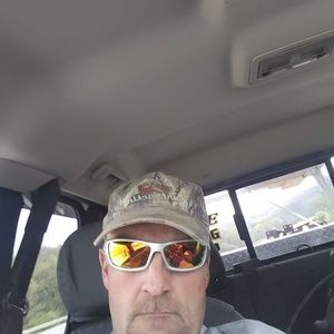 Meet your Posher, Steve